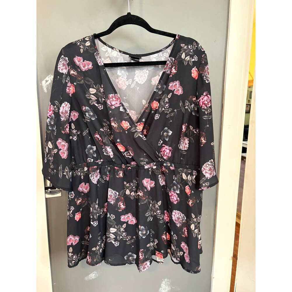 Torrid size 2 black floral v neck blouse wrap style top